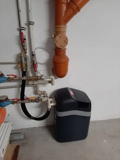 Montaż zmiękczacza wody EcoWater, realizacja TĘCZAMED nr 12