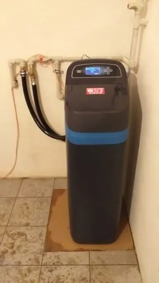 Montaż zmiękczacza wody EcoWater, realizacja TĘCZAMED nr 15