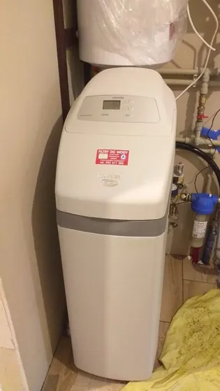 Montaż zmiękczacza wody EcoWater, realizacja TĘCZAMED nr 20